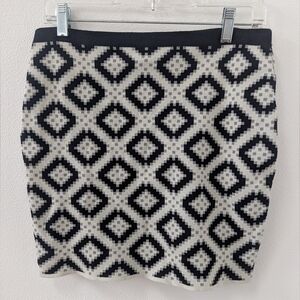 Rachel Roy Black And White Pattern Skirt, Size M